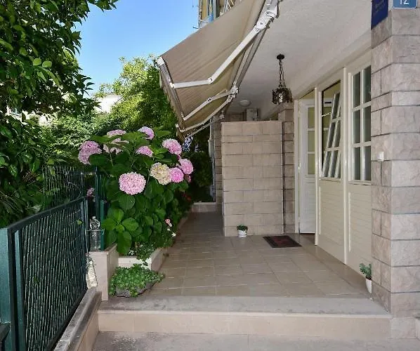 Marija - Nada * Μακάρσκα