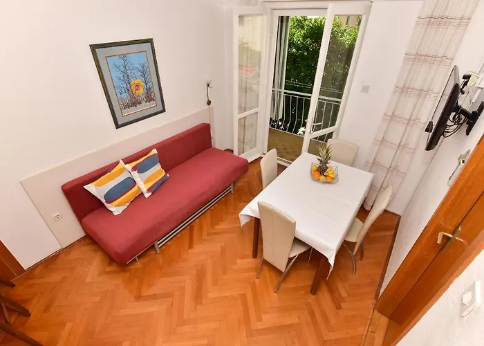 Marija - Nada Daire Makarska